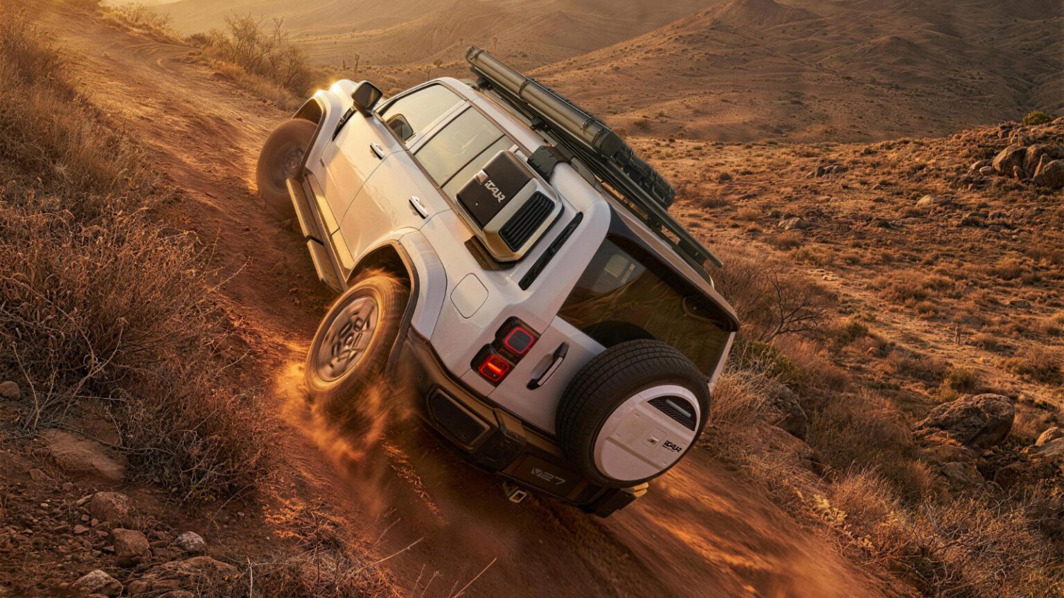 The Geometry of Freedom: Why the Middle East Embraces the Character of the Boxy SUV — and How the iCAUR