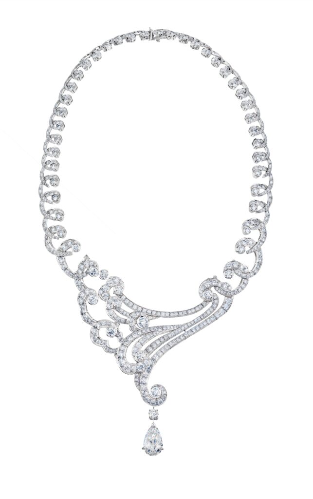 JEWELS OF THE WORLD OPENS IN RIYADH